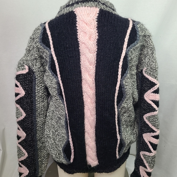 3D knit vintage sweater Mohair wool blend- Size medium womens - Picture 5 of 8